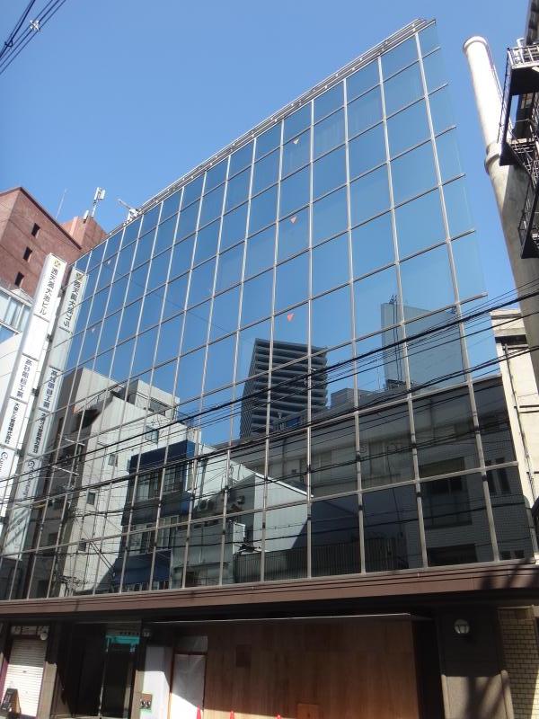大阪市北区にあるショールームの貸店舗 メイン画像