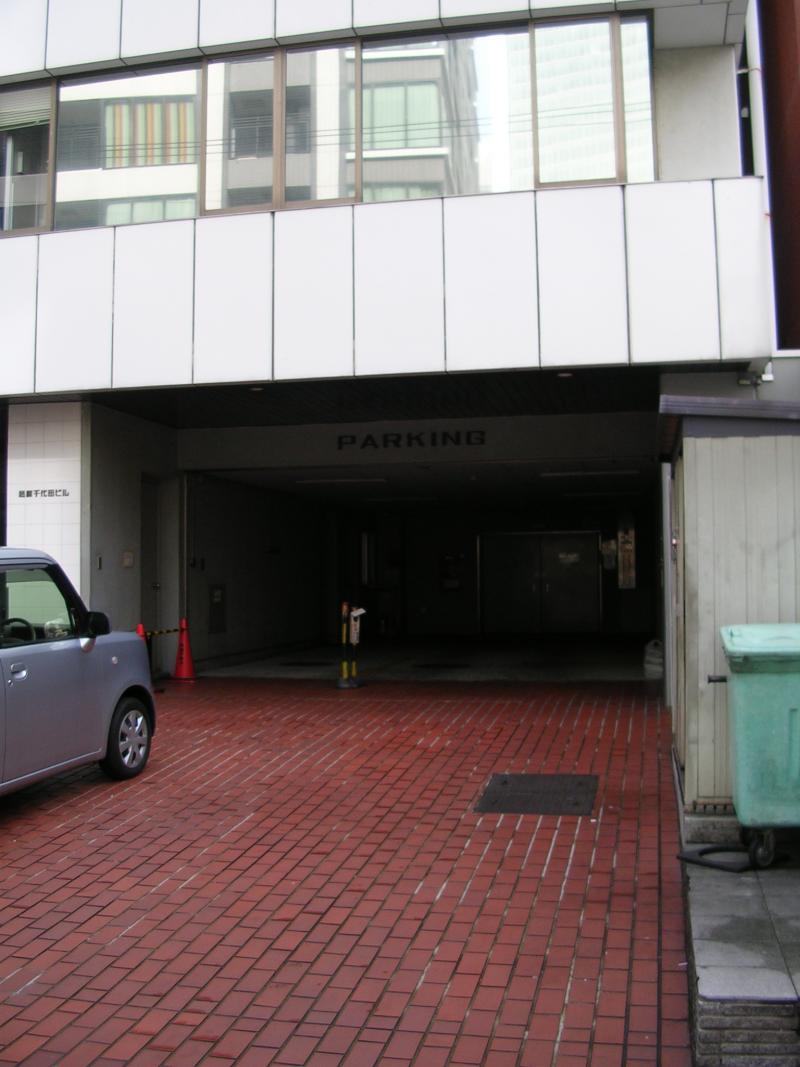 桜橋千代田ビル 大阪の貸事務所,賃貸オフィス駐車場