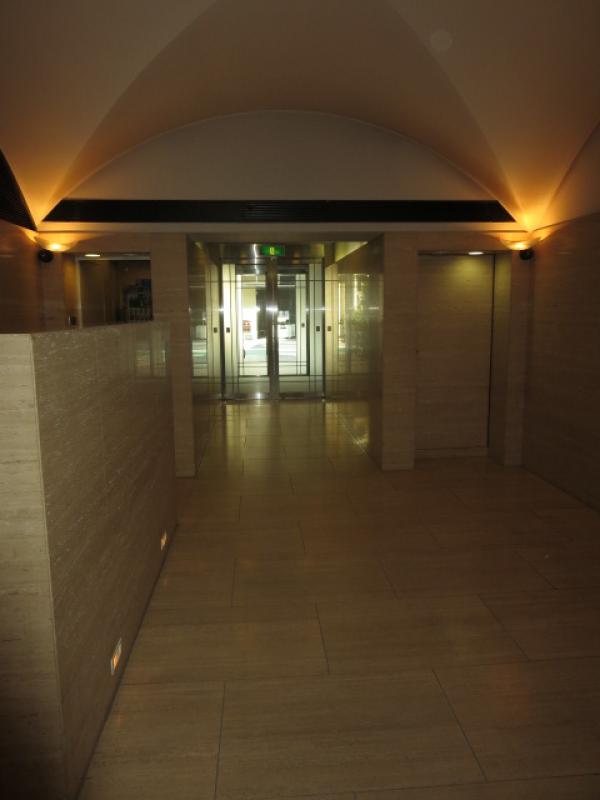 TCS-HD南森町ビル 大阪の貸事務所,賃貸オフィスエントランスホール