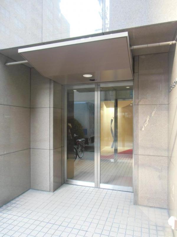 カネセ中央ビル 大阪の貸事務所,賃貸オフィスエントランス