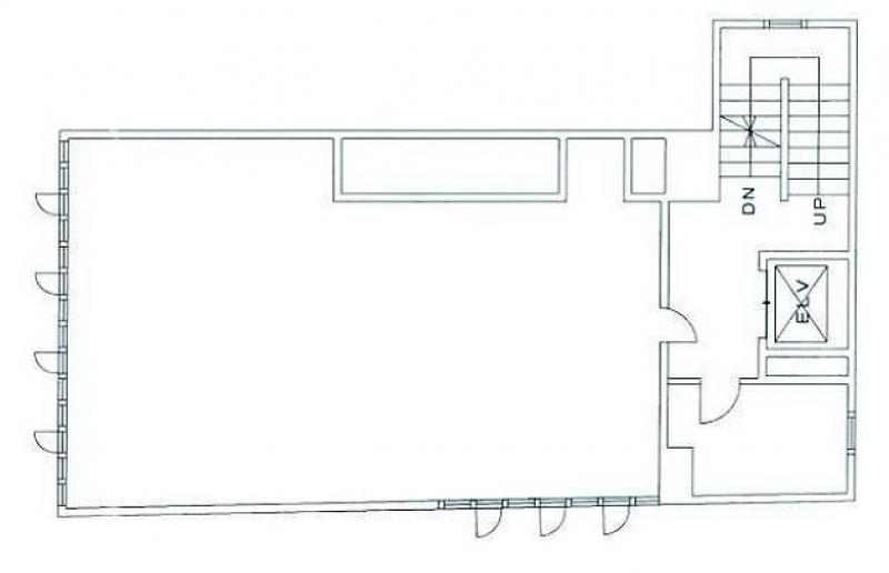 三栄御堂筋ビル の