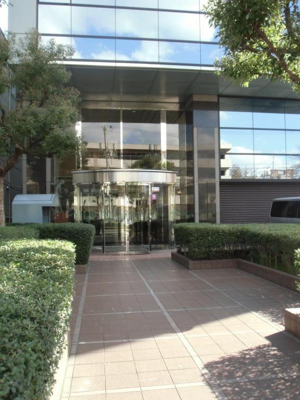 第10マイダビル 大阪の貸事務所,賃貸オフィスエントランス