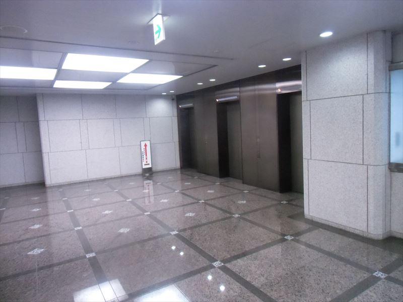 御堂筋安土町ビル(旧住友生命本町ビル) 大阪の貸事務所,賃貸オフィスエレベーター