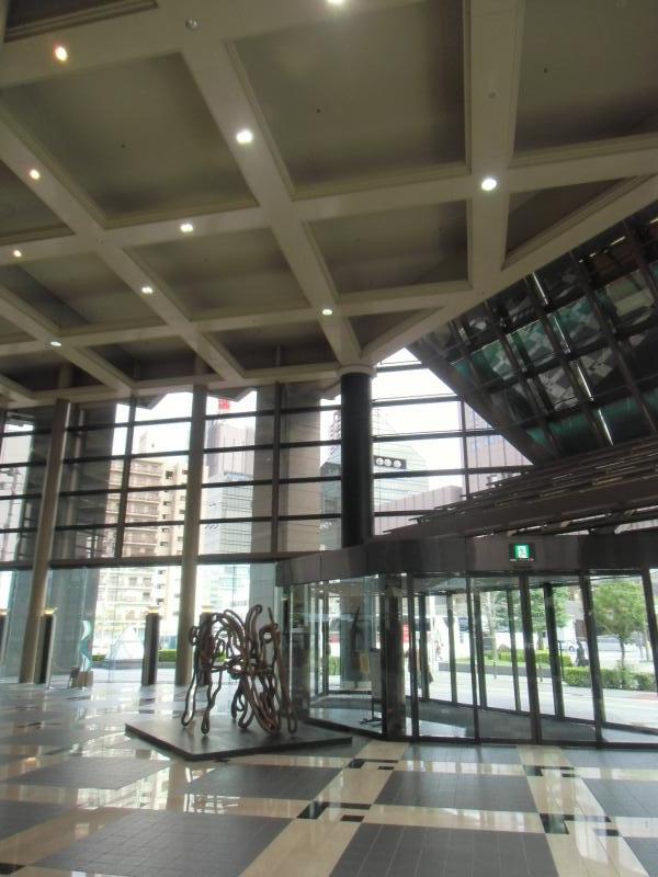 ピアスタワー 大阪の貸事務所エントランスホール