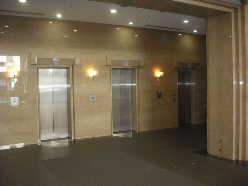 マークラー神戸ビル 神戸の貸事務所,賃貸オフィスエレベーター
