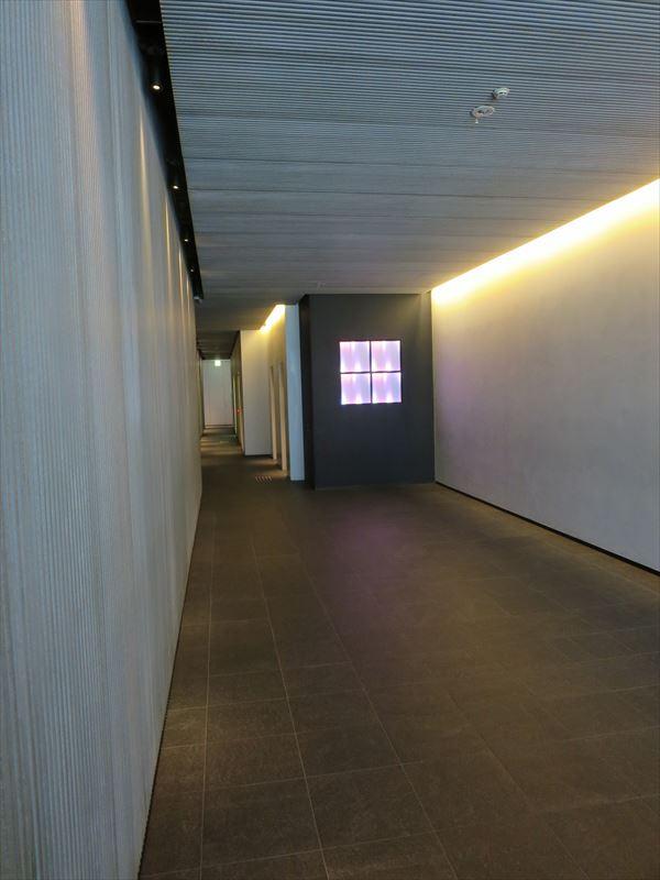 ヤサカ四条烏丸ビル 京都の貸事務所,賃貸オフィスエレベーターホール