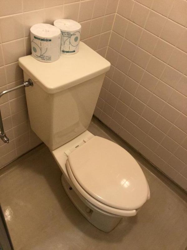 ネオフィス堺筋本町ビル 大阪の貸事務所,賃貸オフィストイレ2